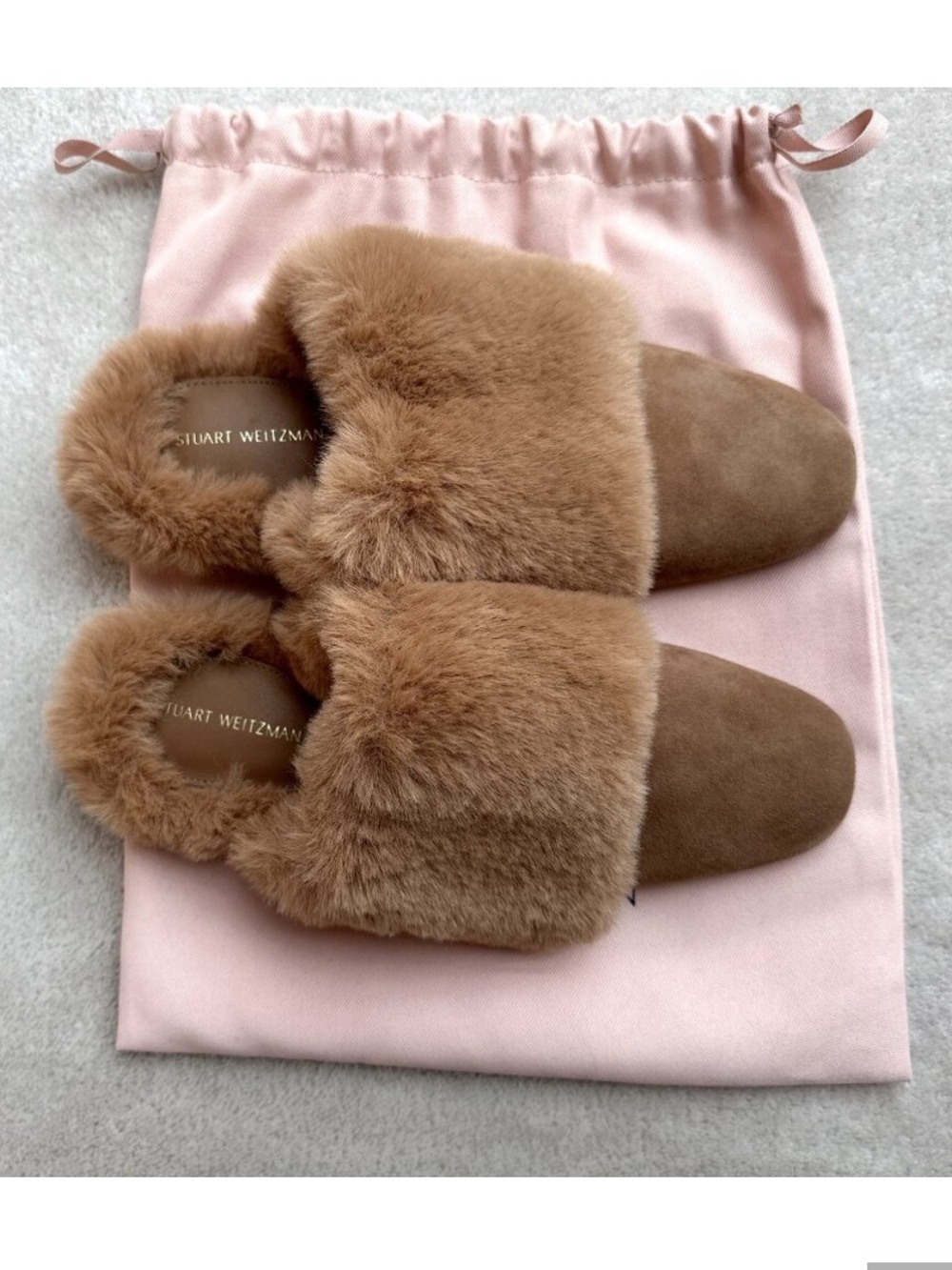 NWOT Stuart Weitzman Edie Chill Mules